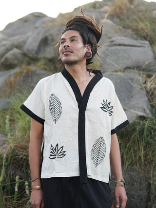 Noir Botanica Shrug