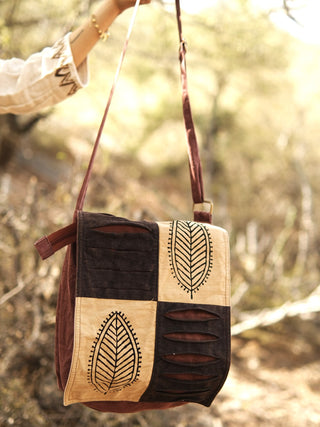 Vanika Sling Bag