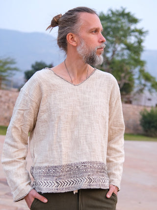 Kathikī T-shirt
