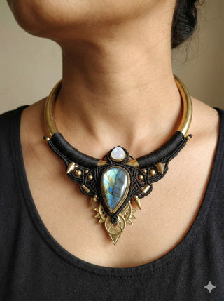 Elvara Necklace