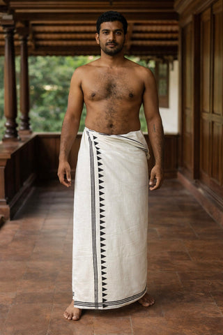 Ivaan Dhoti