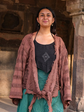 Utkala Shrug