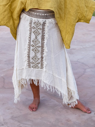 Nirvighna Skirt