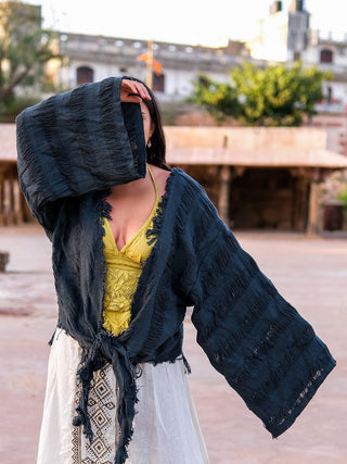 Utkala Shrug