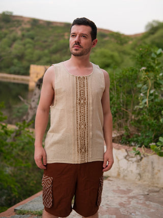 Veyru Vest