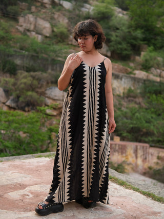 Nyvara Maxi Dress