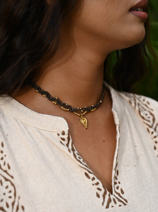 Parna Macrame Necklace - Crystal Heal